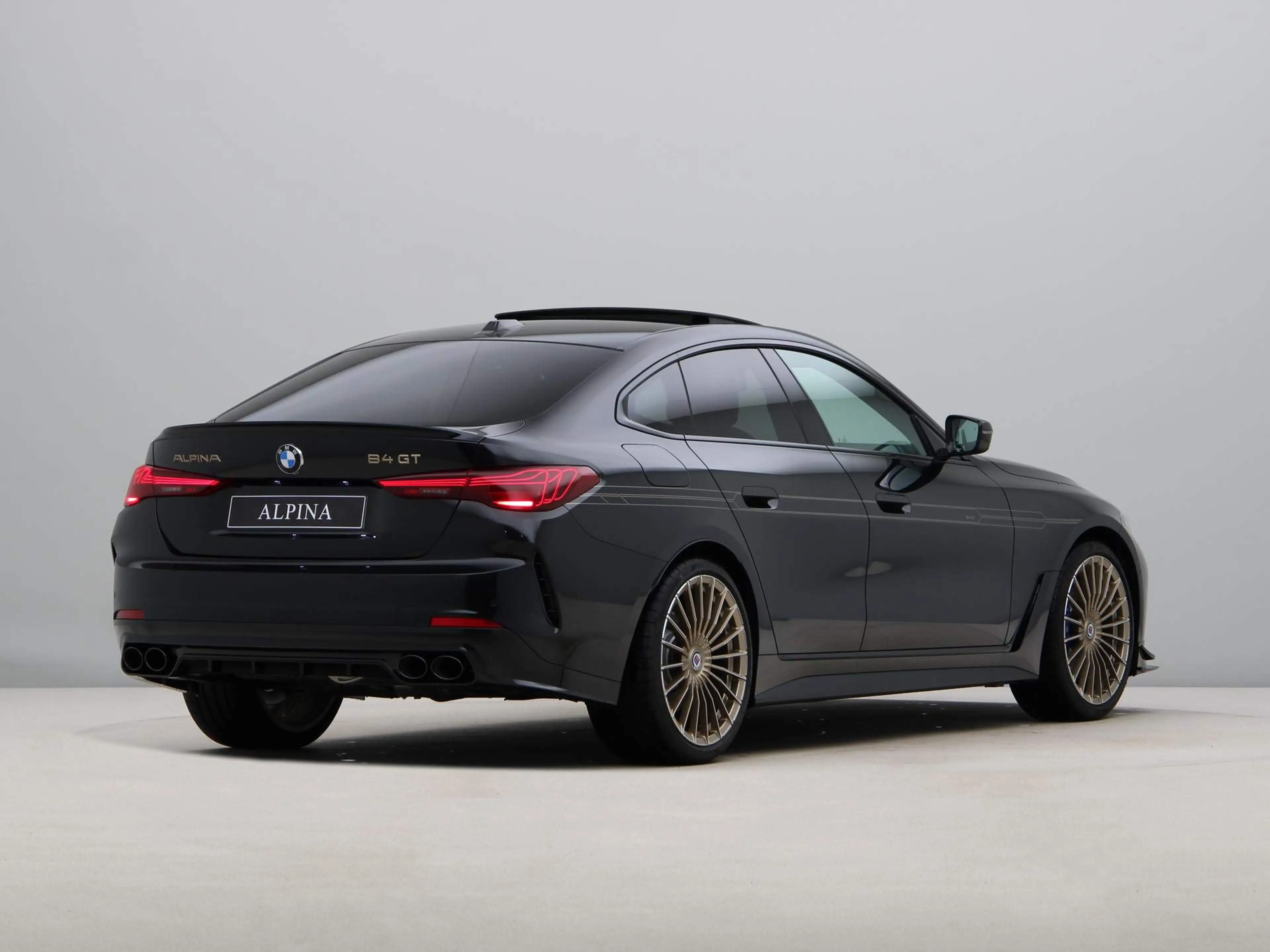 Alpina B4 GT SWITCH-TRONIC Allrad - Black Sapphire — photo 9