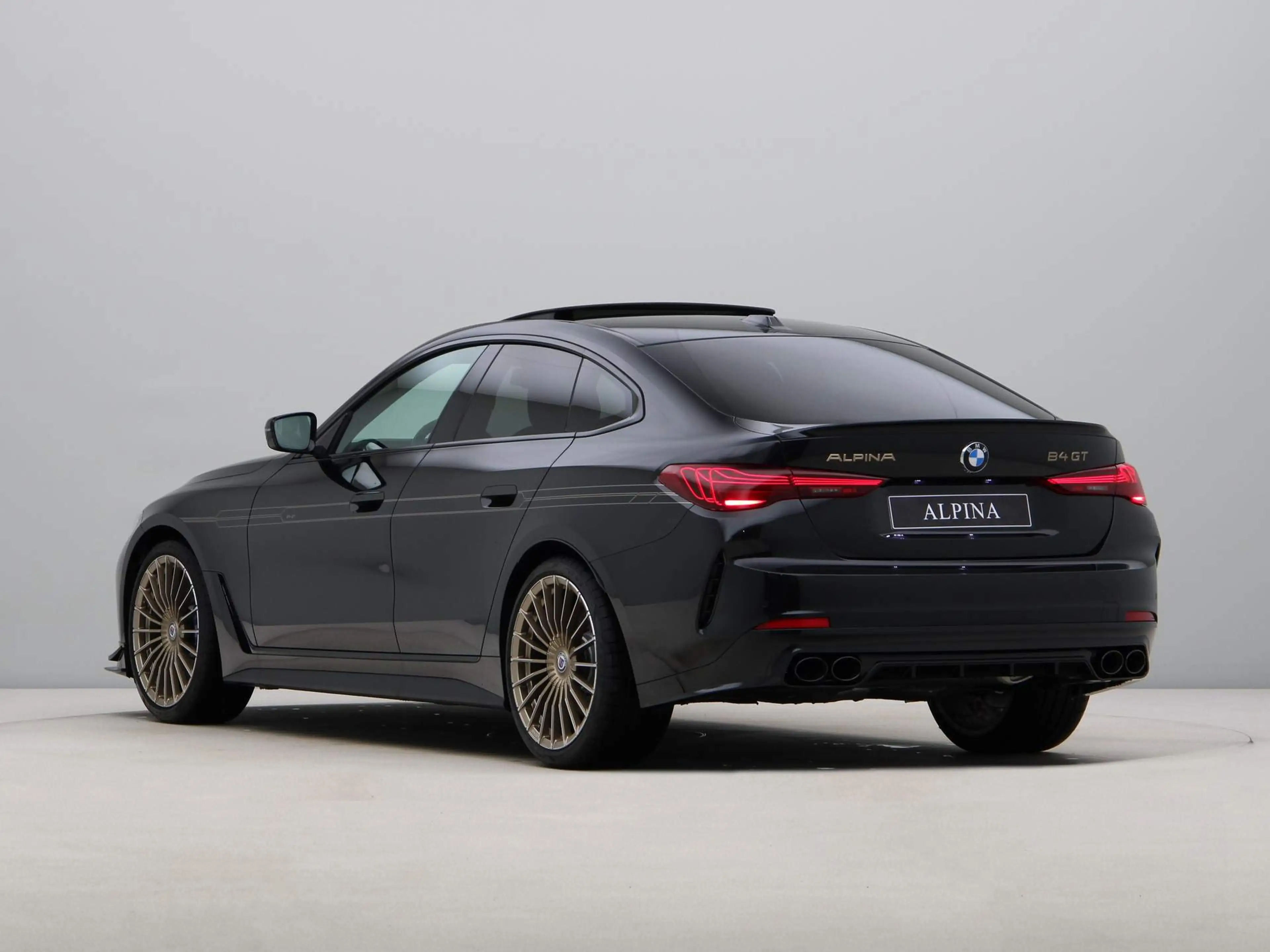Alpina B4 GT SWITCH-TRONIC Allrad - Black Sapphire — photo 11