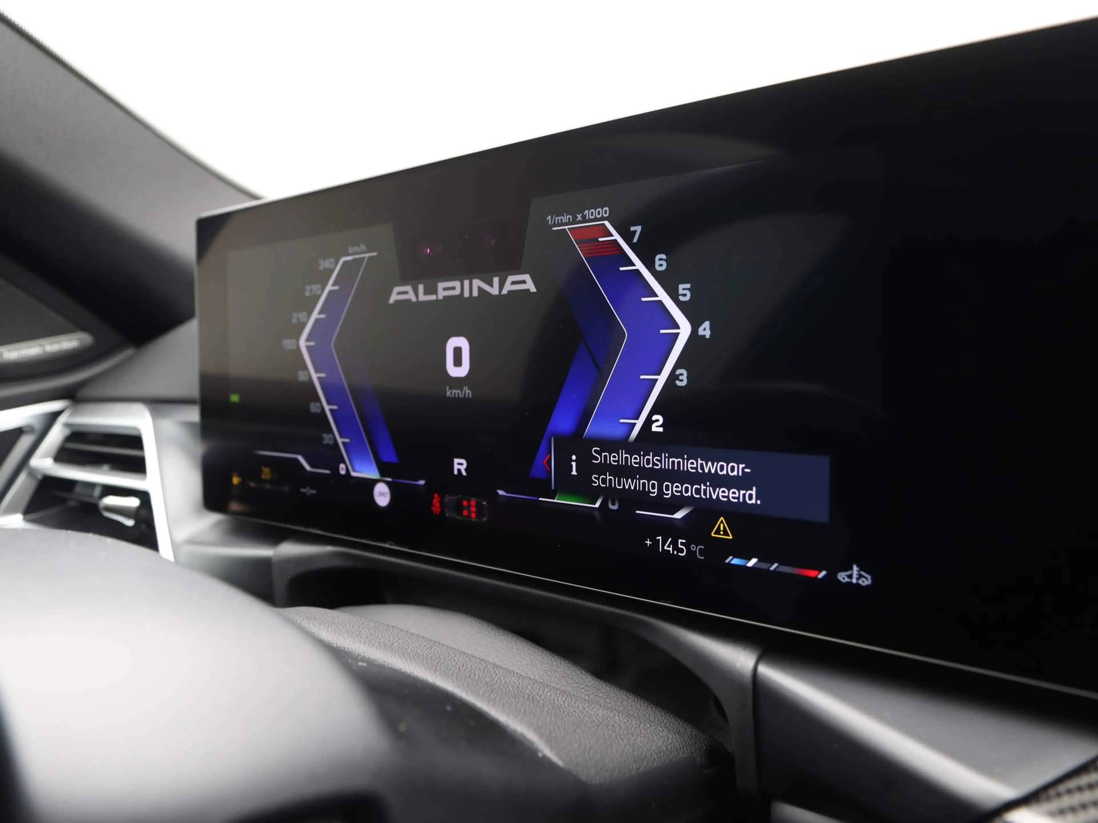 Alpina B4 GT SWITCH-TRONIC Allrad - Black Sapphire — photo 3