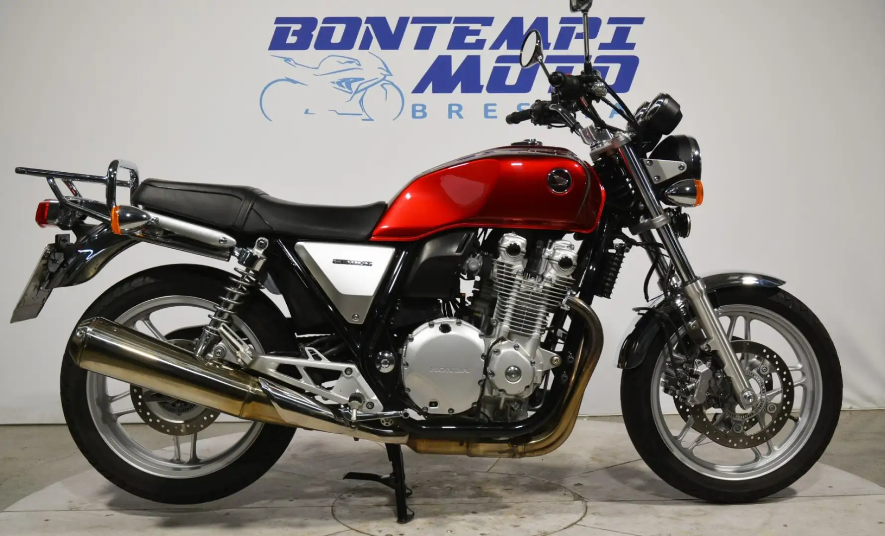 Honda CB 1100 2013 ---  SOLO 30000 KM !!! --- Roşu - 1