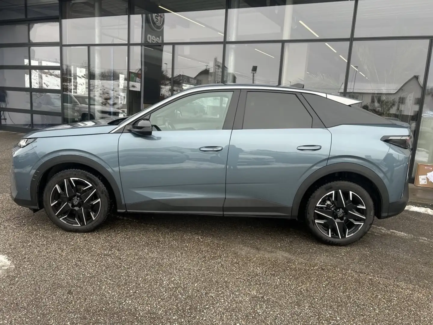 Peugeot 3008 ALLURE Hybrid 136 e-DCS6 Blau - 2