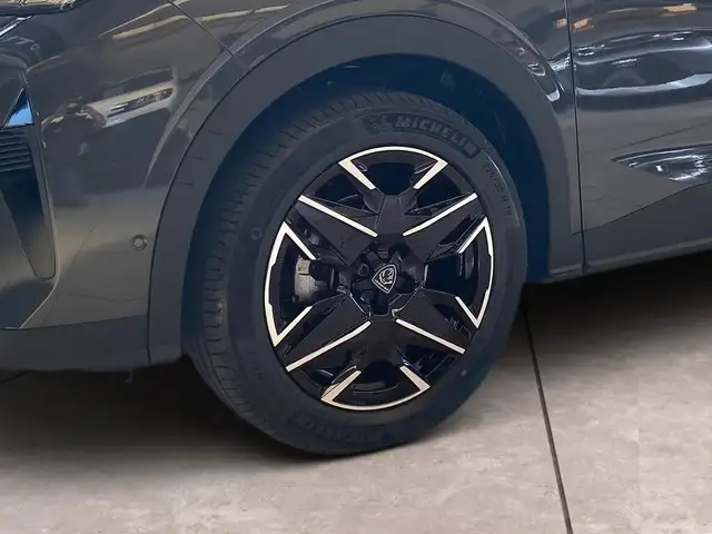 Peugeot 3008 view 15