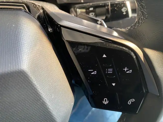 Peugeot 3008 view 12