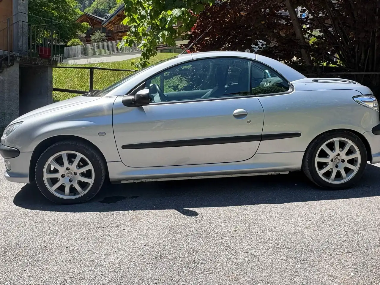 Peugeot 206 CC 2.0i 16V, foto 3