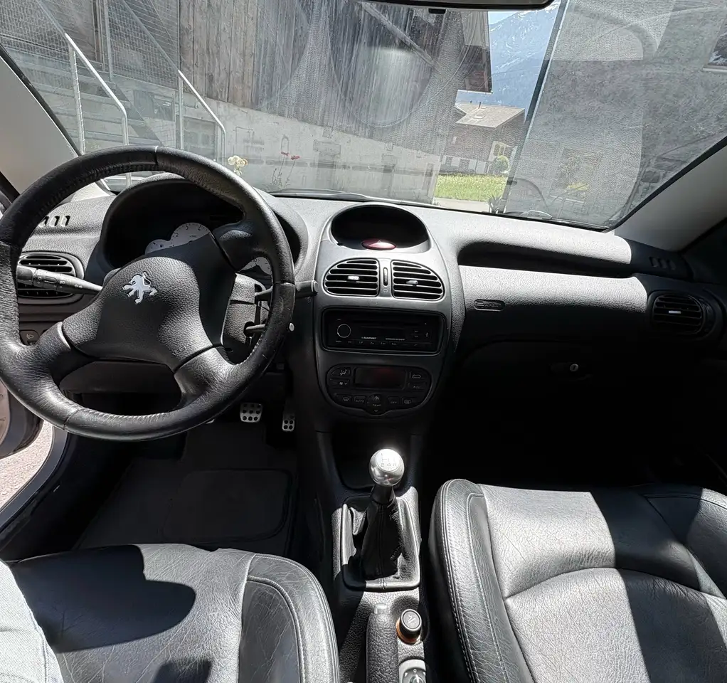 Peugeot 206 CC 2.0i 16V, foto 10