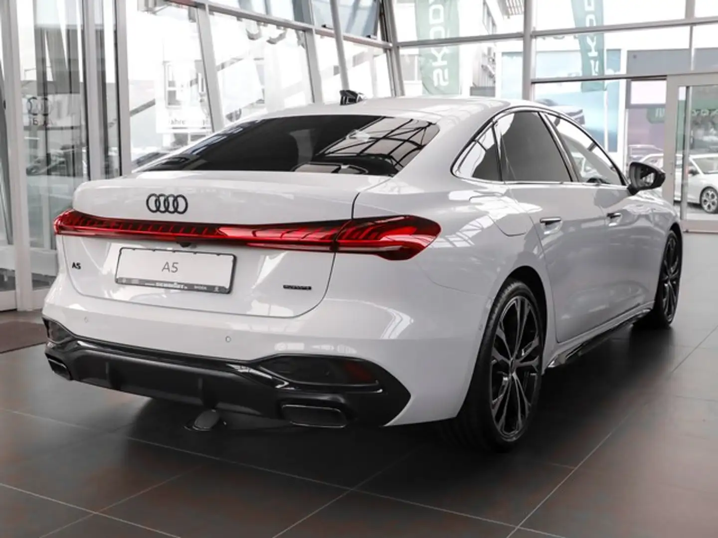 Audi A5 Limousine TFSI quattro 150 kW Matrix, Memory, LM20 Weiß - 2