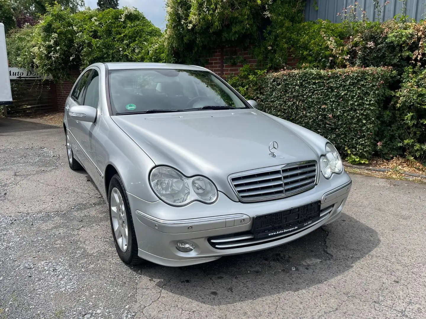 Mercedes-Benz C 200 KOMPRESSOR ELEGANCE AHK Autom. Kein Rost ! Silber - 1