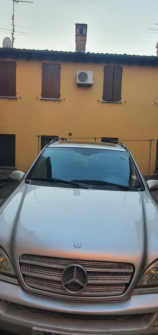 Mercedes-Benz ML 270 ML 270 cdi Plateado - 1