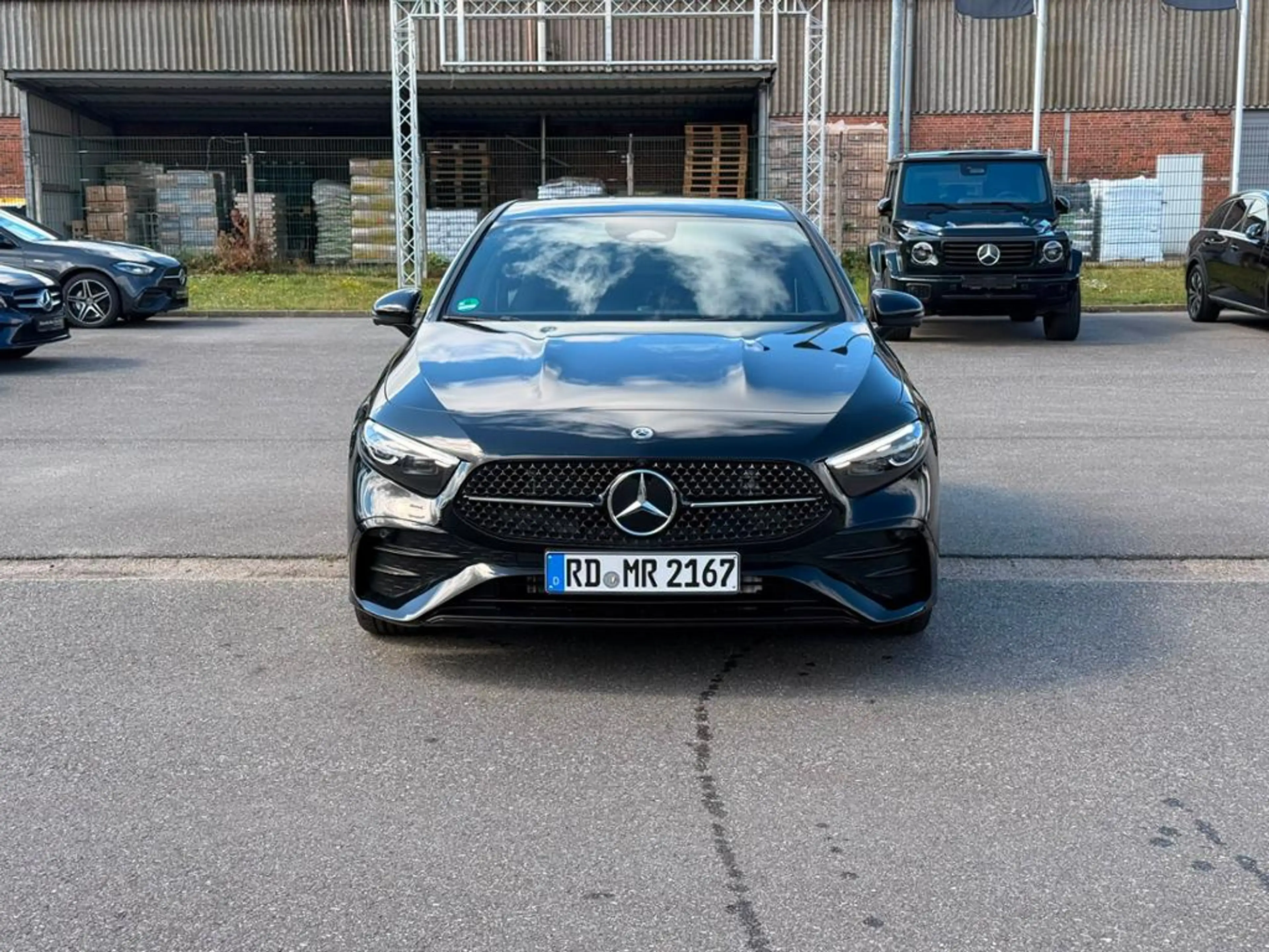 Mercedes-Benz A 220 d AMG NIGHT MULTI 360 DISTR KAMERA PANO — photo 2