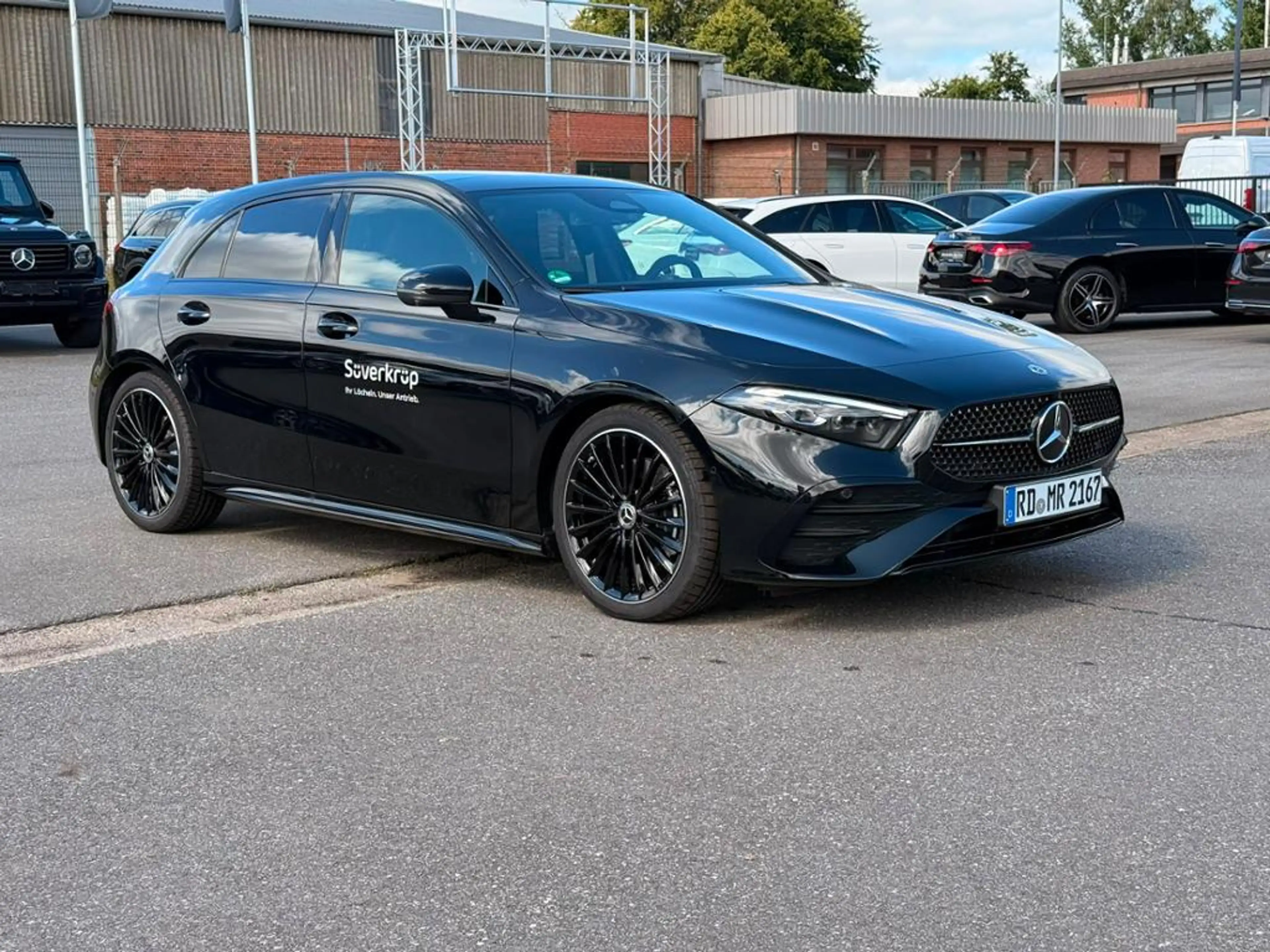 Mercedes-Benz A 220 d AMG NIGHT MULTI 360 DISTR KAMERA PANO — photo 3