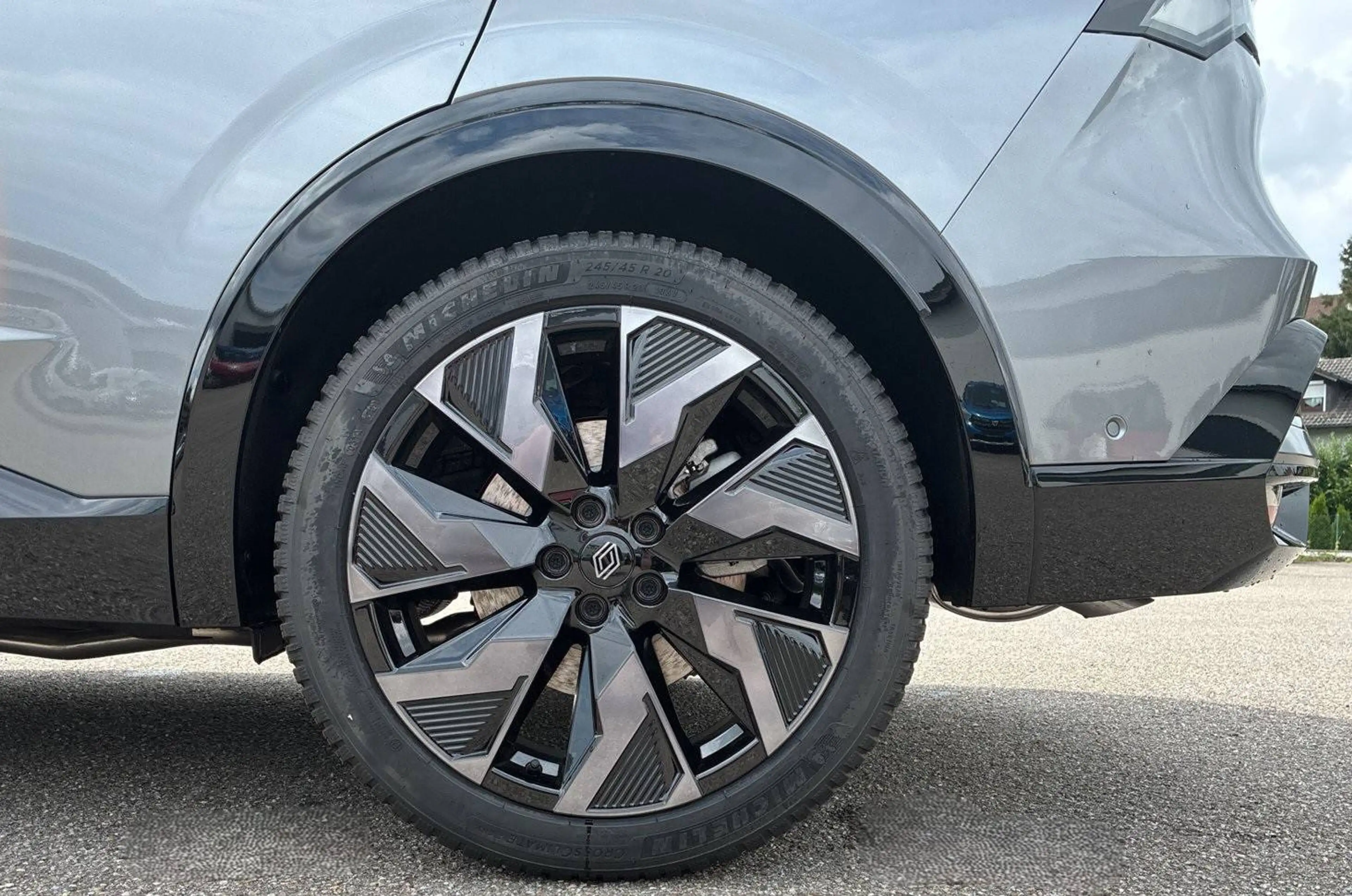 Renault Rafale 200 E-Tech Full Hybrid Esprit Alpine — photo 13