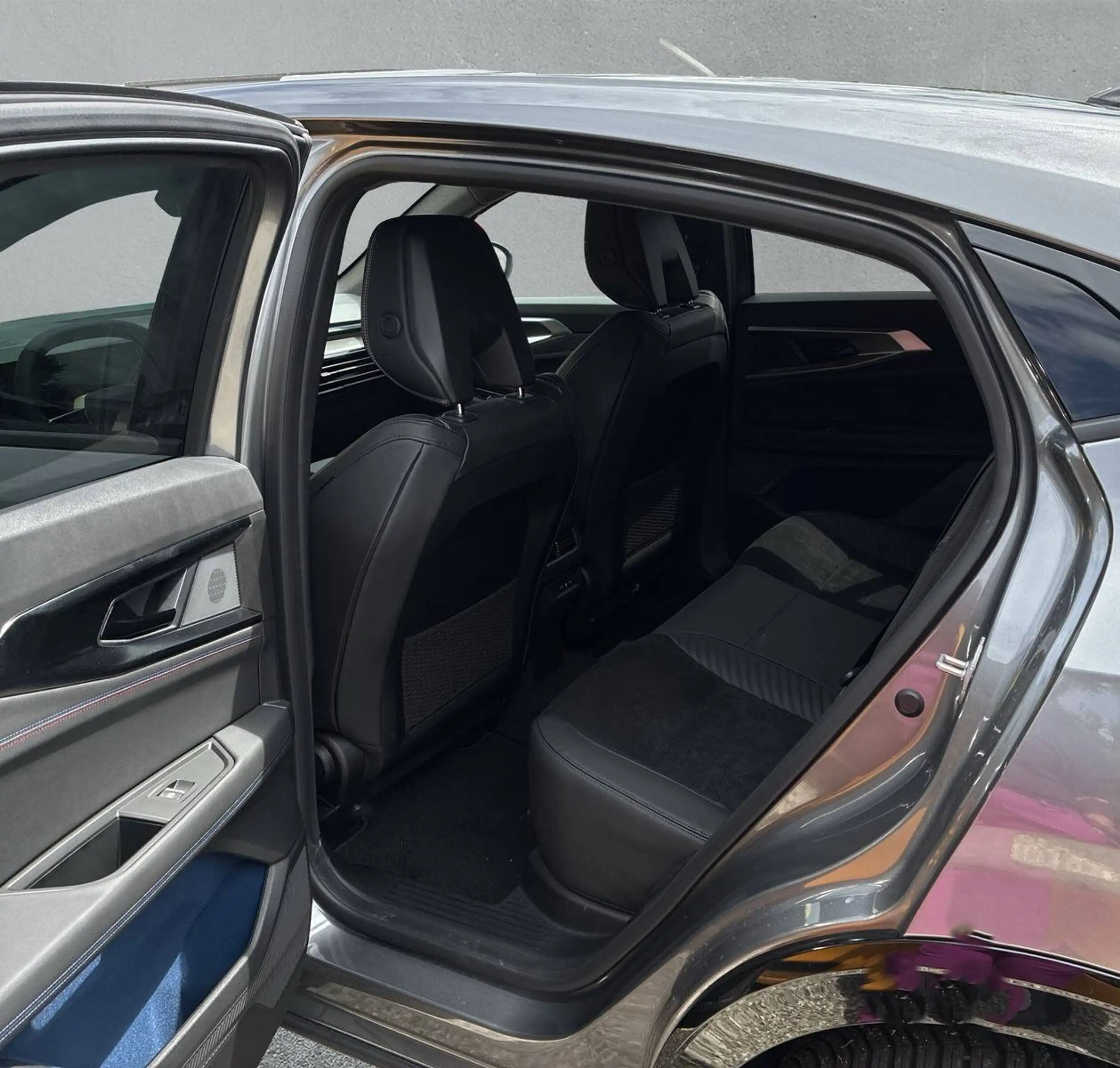 Renault Rafale 200 E-Tech Full Hybrid Esprit Alpine — photo 12