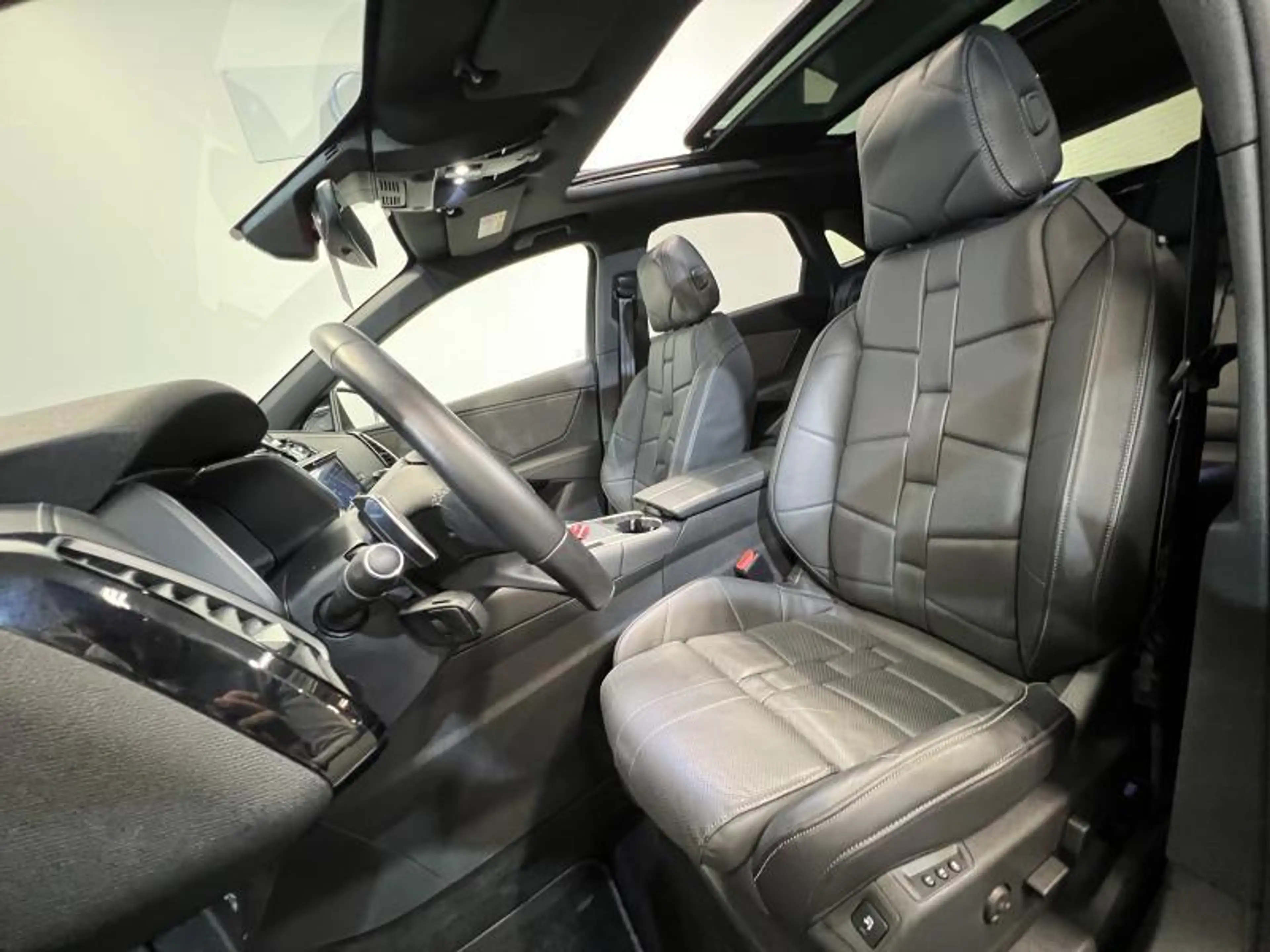 DS Automobiles DS 7 Crossback E-Tense RIVOLI **GARANTIE 12 MOIS** — photo 12
