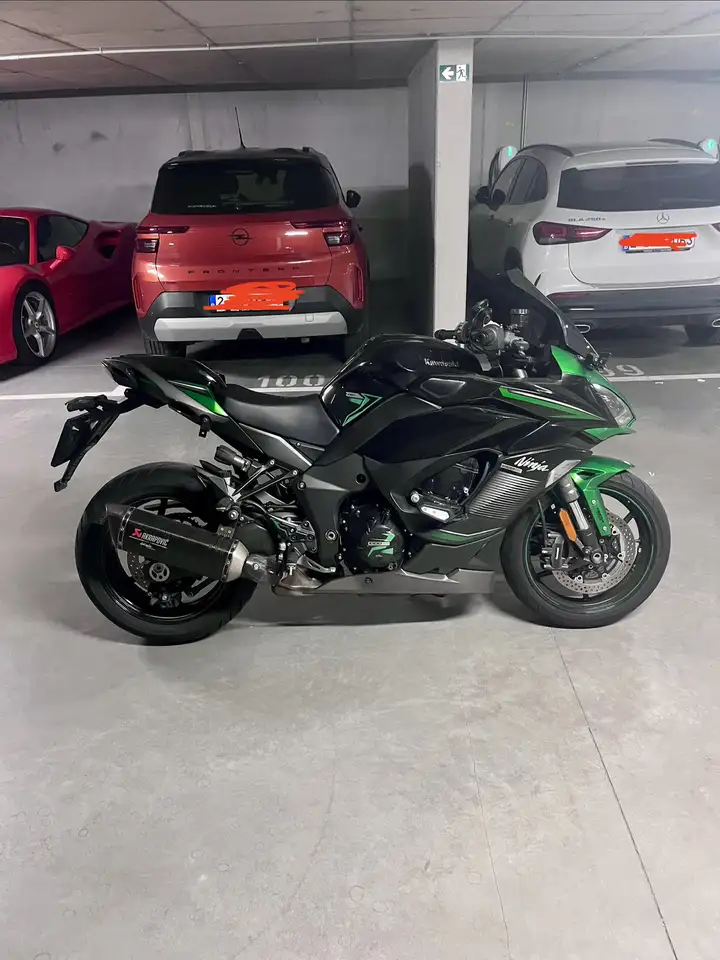 Kawasaki Ninja 1000SX