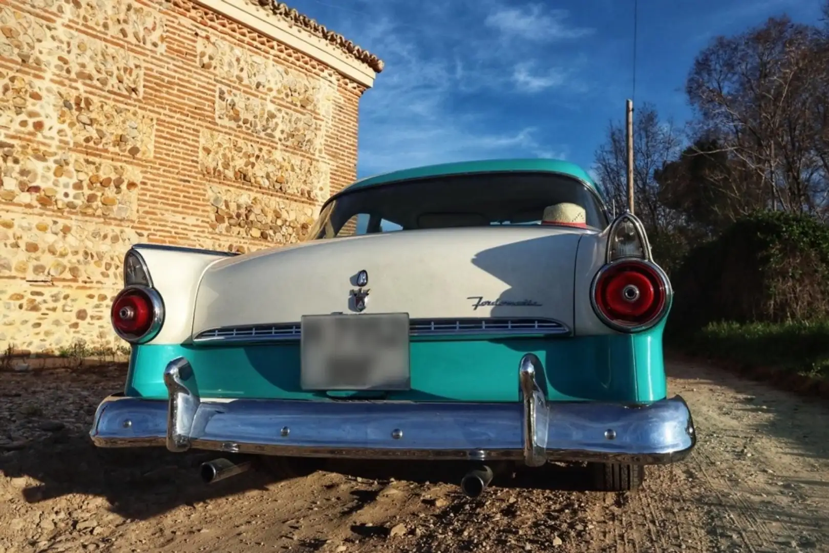 Ford Fairlane Blau - 2
