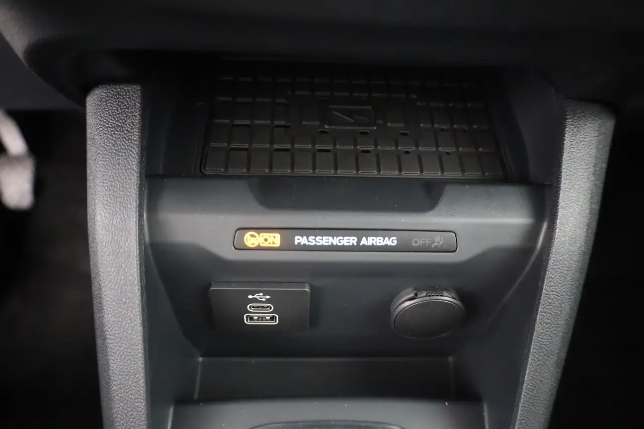 Ford Tourneo Courier 2026 — фото 12