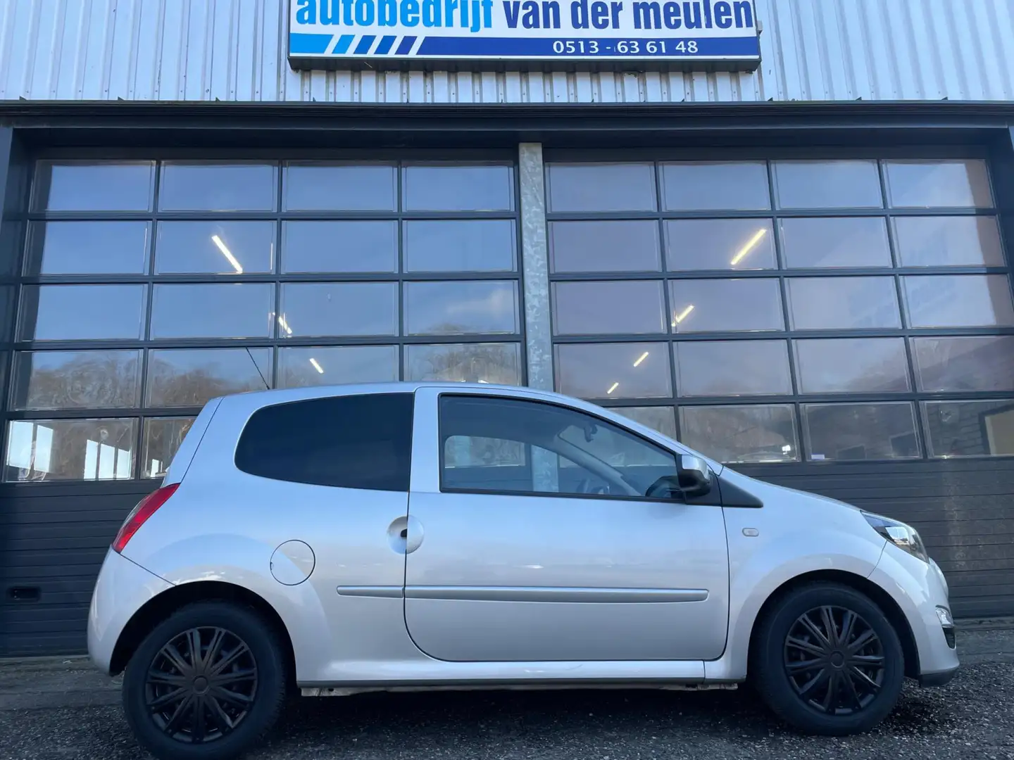Renault Twingo 1.2 16V Collection AIRCO! CRUISE! Gris - 2