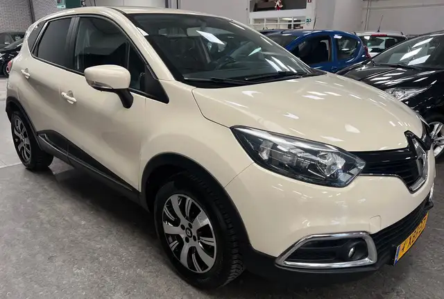 Renault Captur view 12