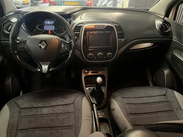 Renault Captur view 26