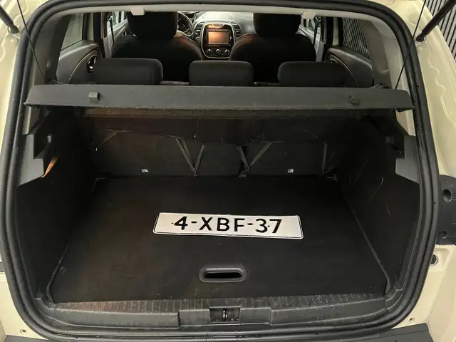 Renault Captur view 29