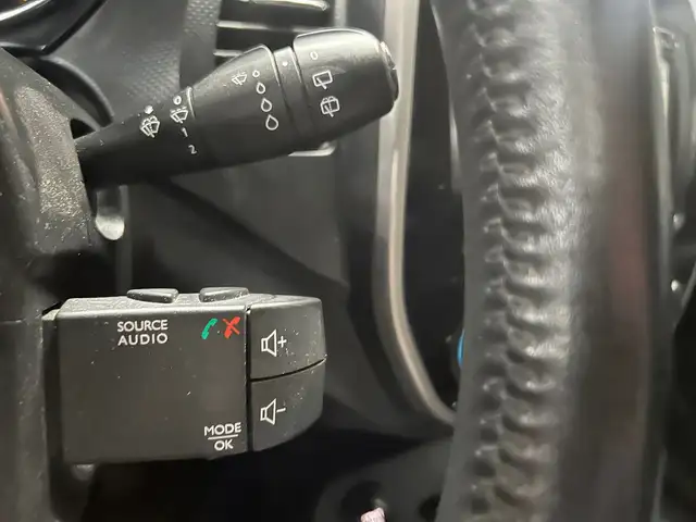 Renault Captur view 16