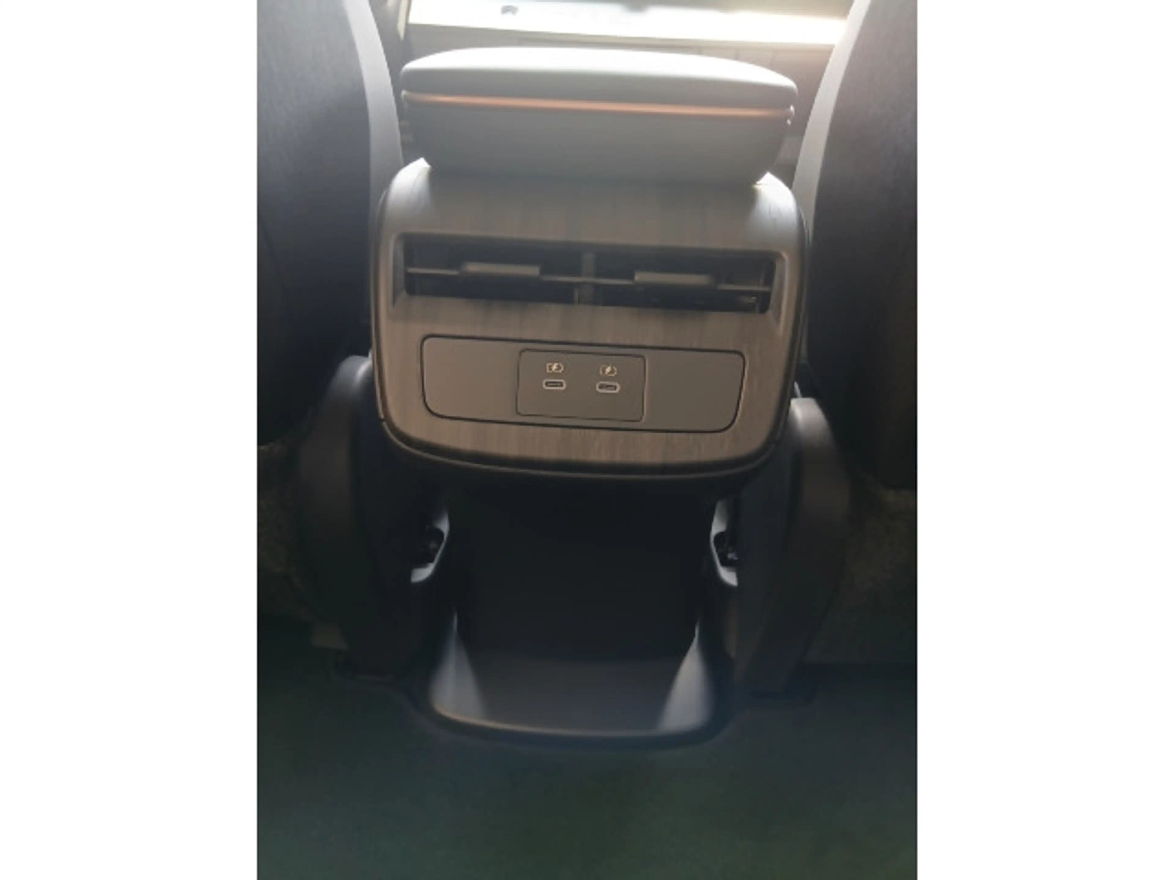 Nissan Ariya 87kWh Advance Pack Bose Navi+4 Kameras Shz — photo 14