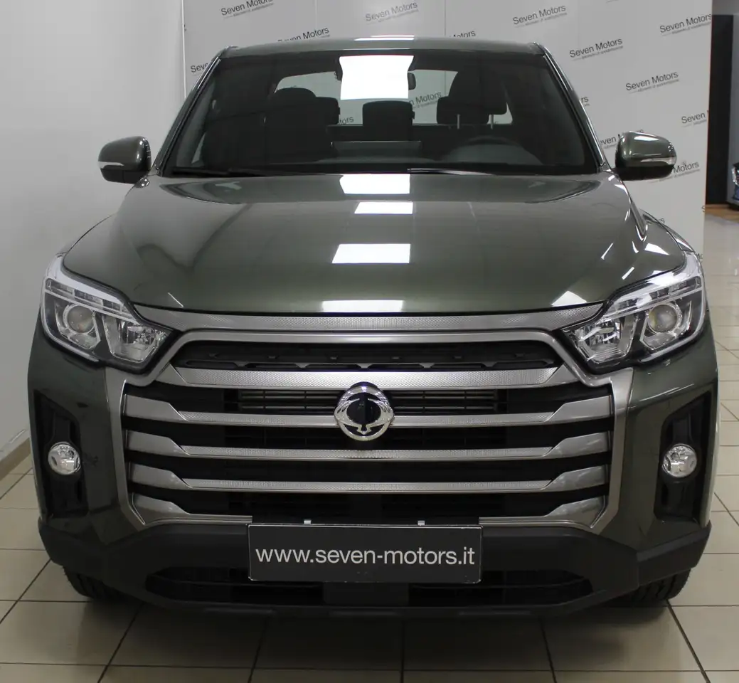 SsangYong Rexton 2025