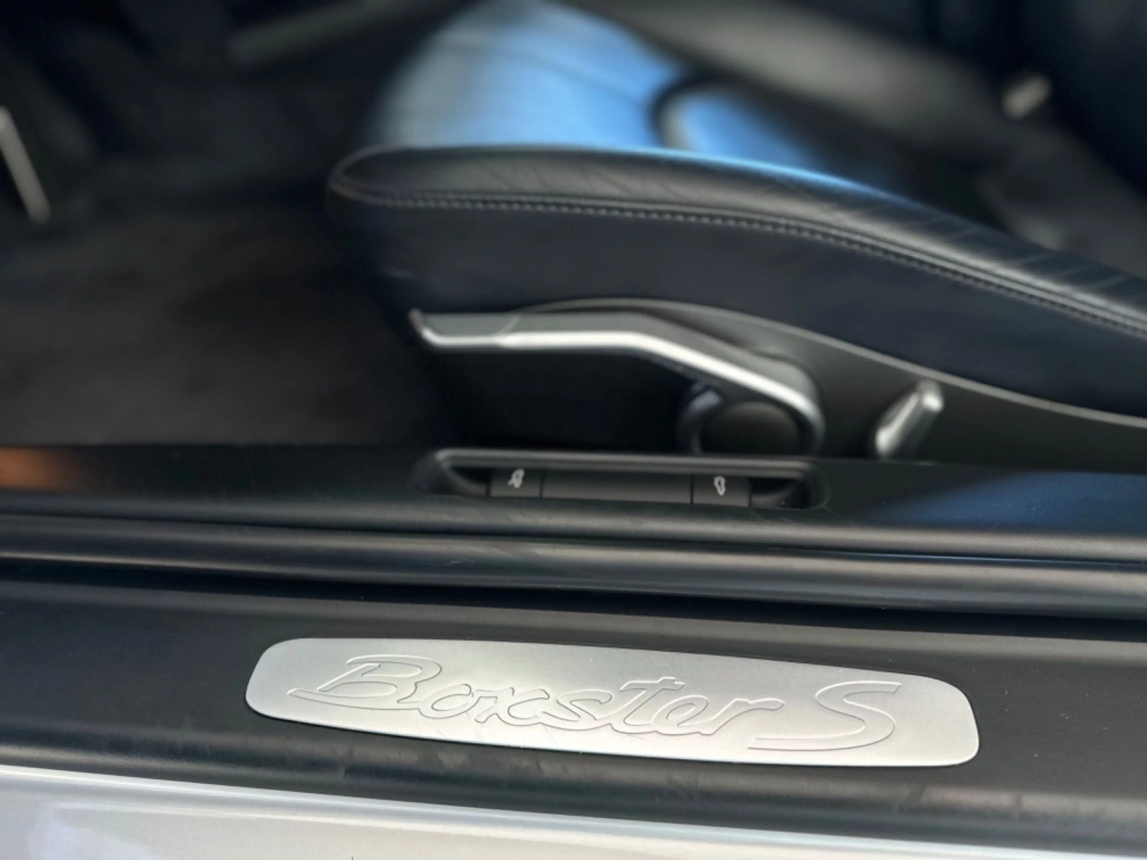 Porsche Boxster S — photo 13