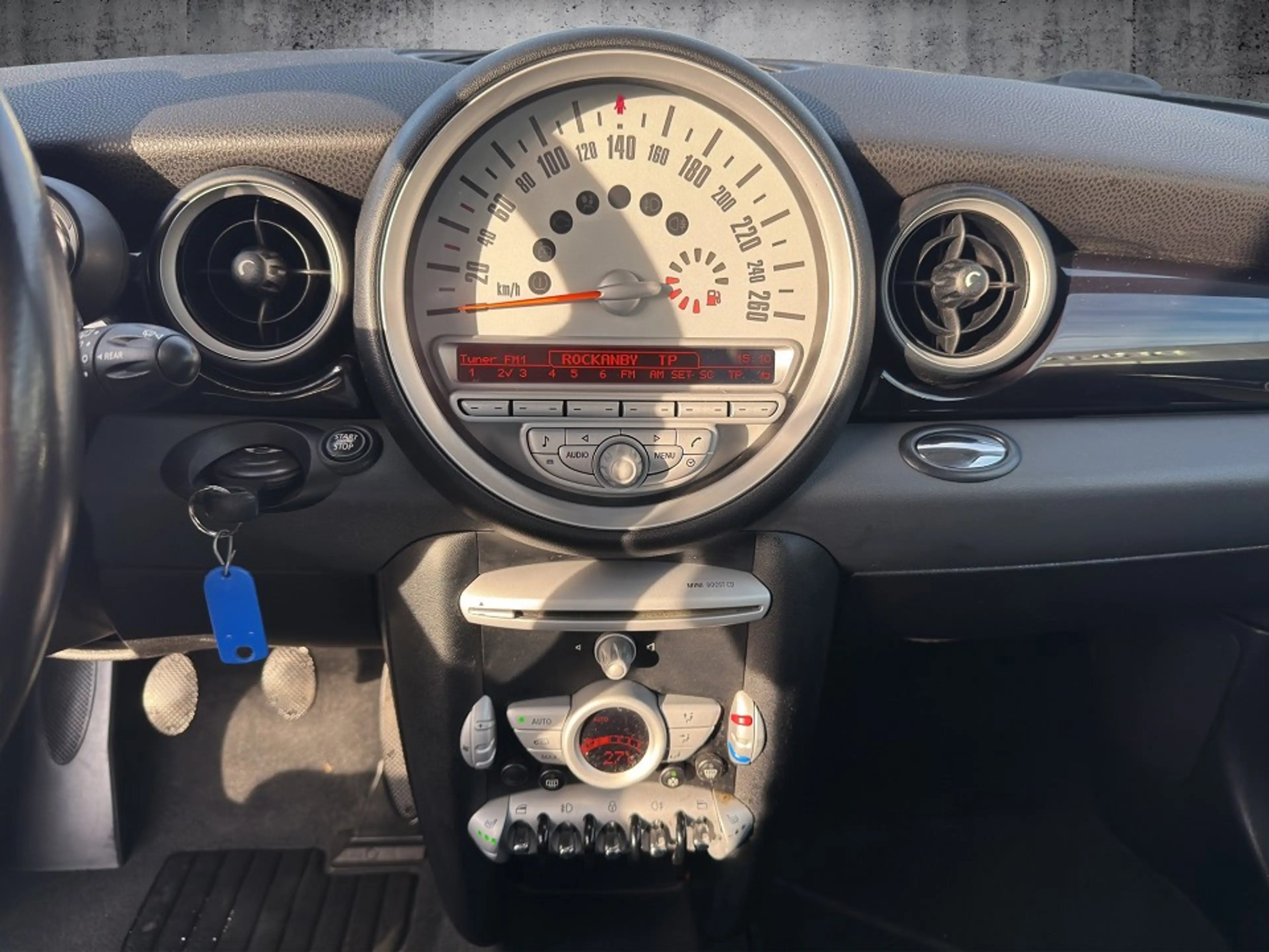 MINI One Clubman Clubman — photo 12