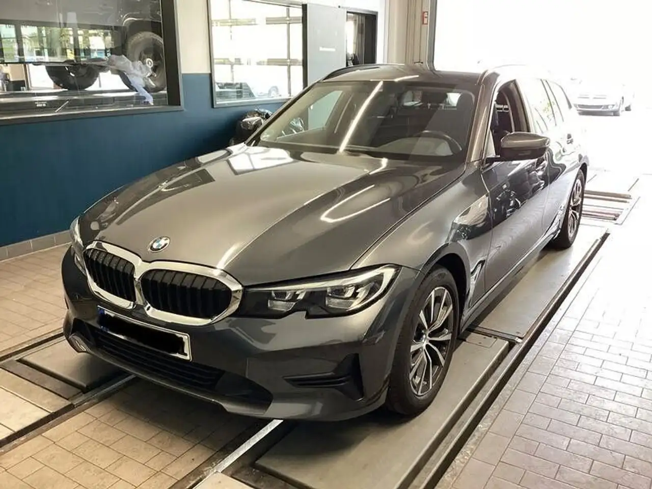BMW 318