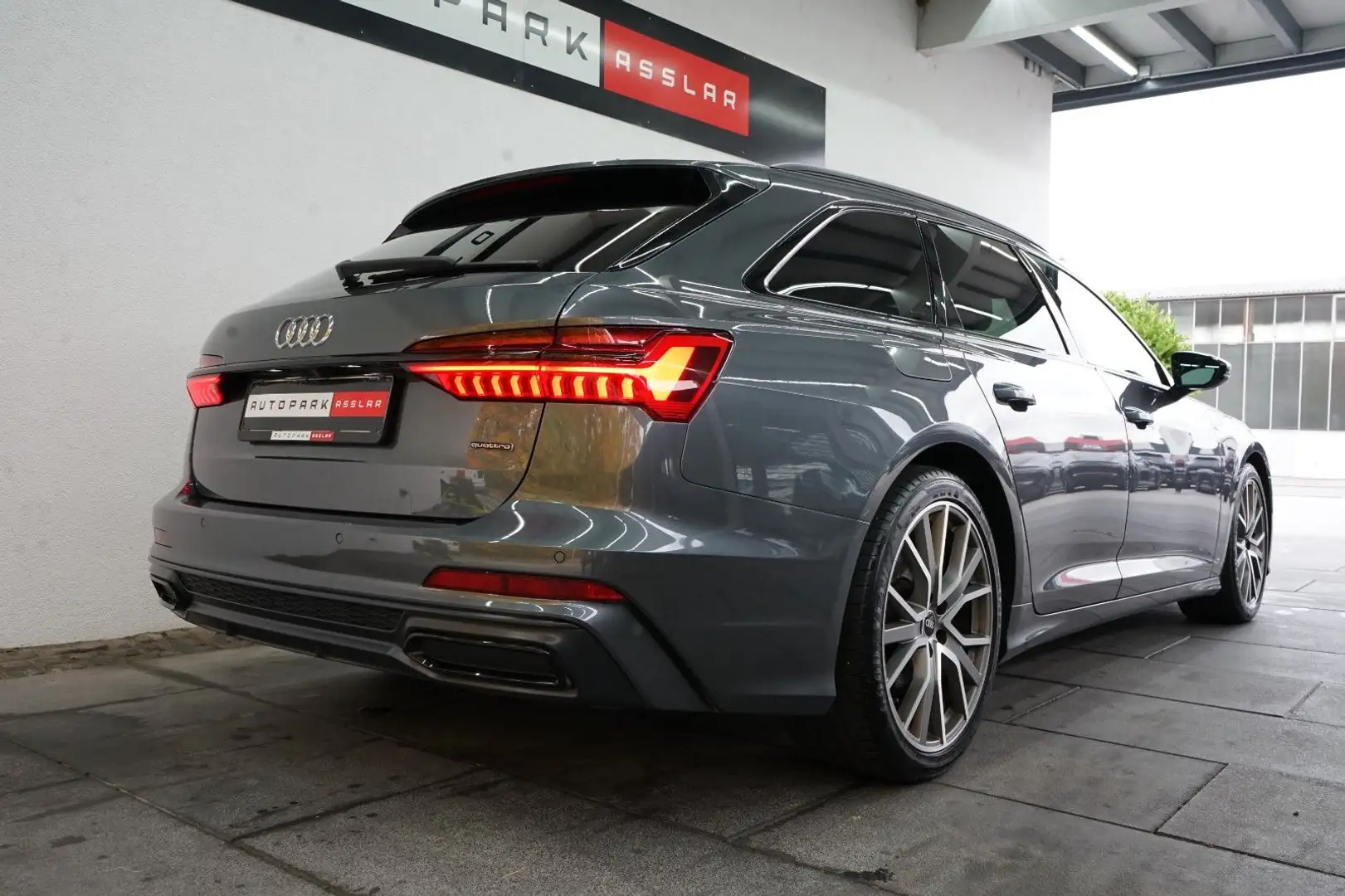 Audi A6 Avant 40 TDI quattro sport/2xS-lIne/PANO/B&O/ Gris - 2