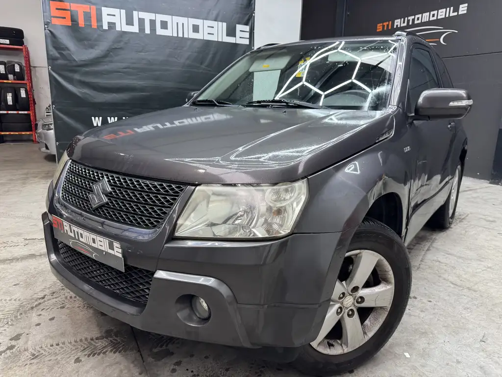 Suzuki Grand Vitara 2009 из Европы — купить под ключ