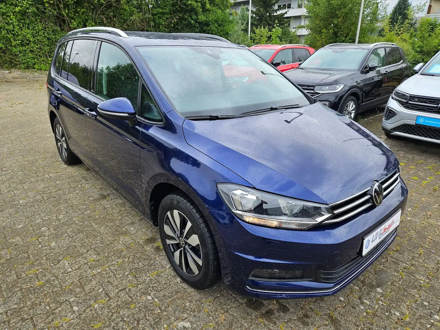 Volkswagen Touran Move 1.5 TSI Navi 7-Sitzer Bluetooth Azul - 2
