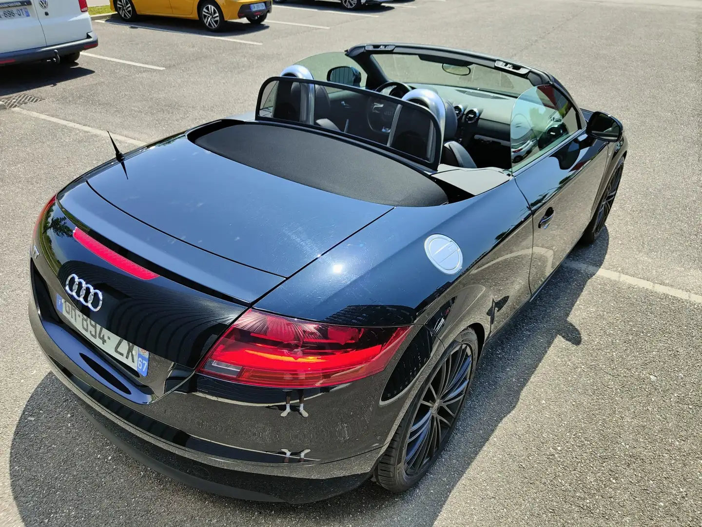 Audi TT TT Roadster 2.0 TFSI 200S line Noir - 2