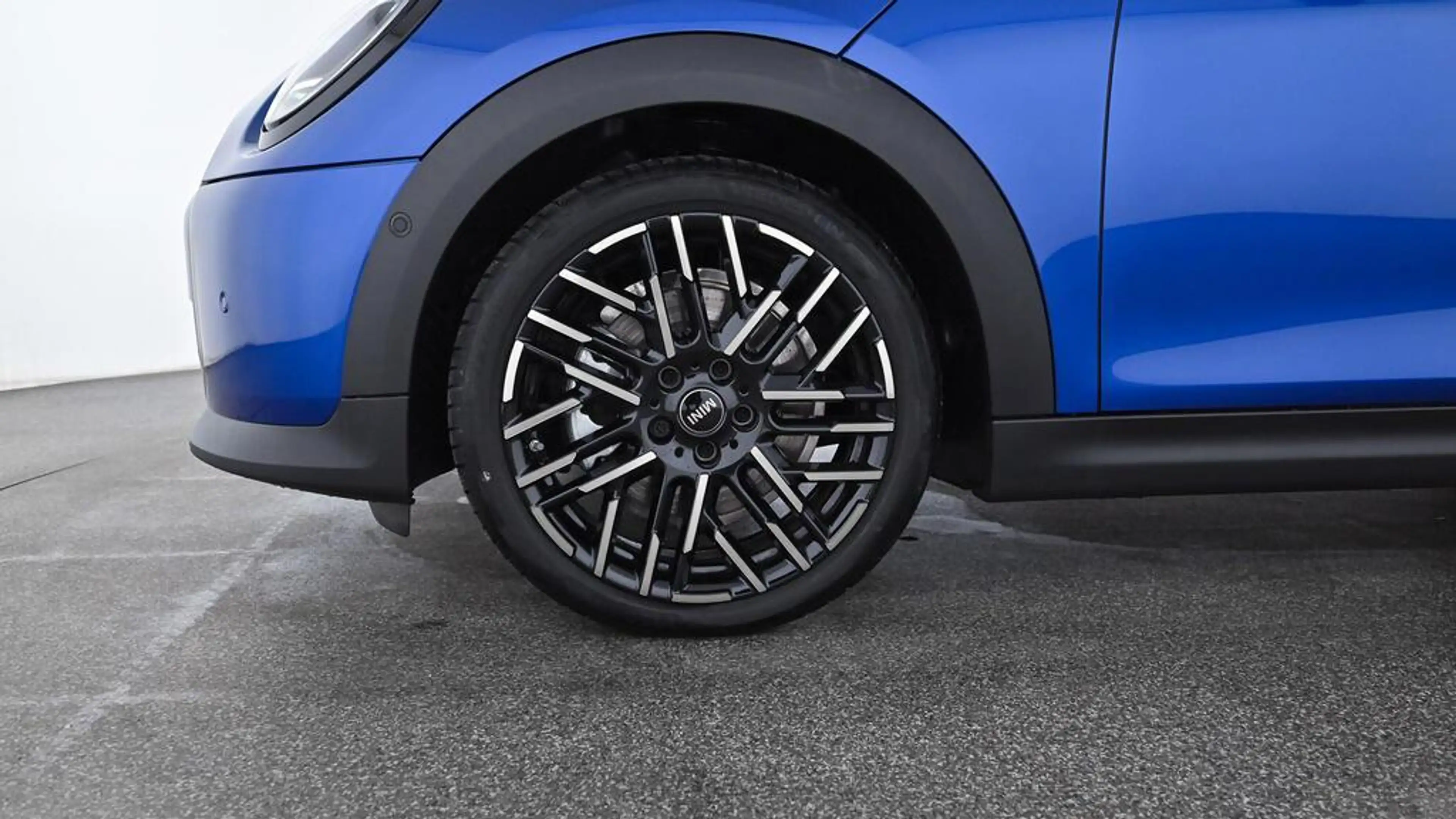 MINI Cooper S Cabrio Favoured Trim — photo 9