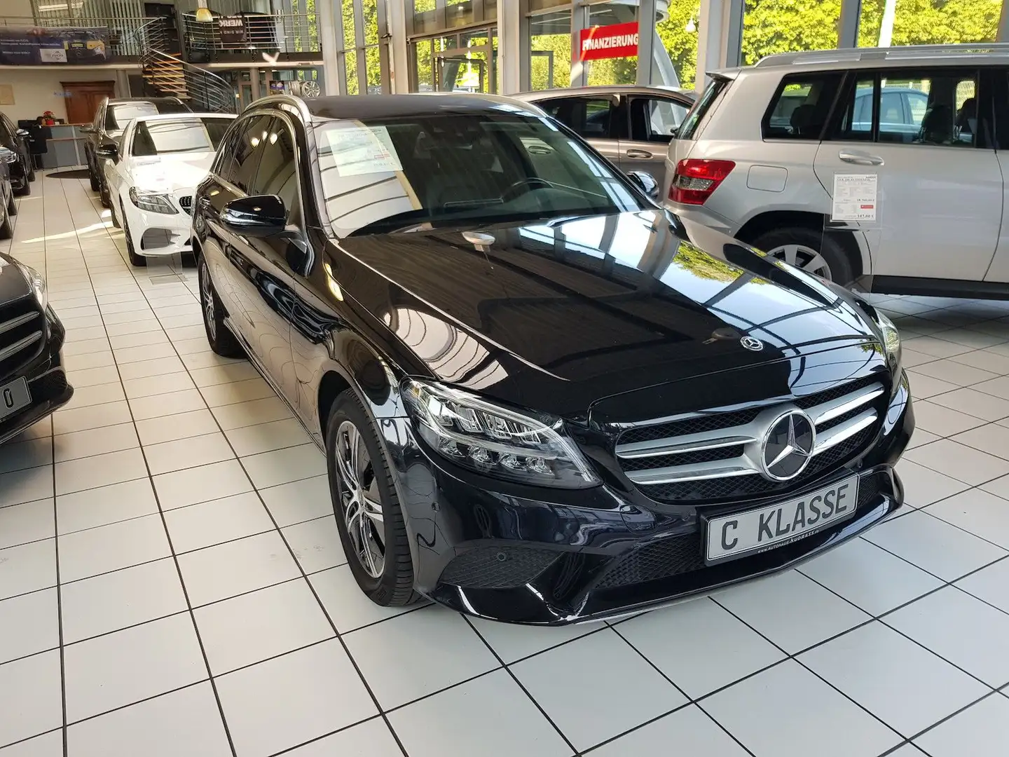 Mercedes-Benz C 180 AVANTGARDE AUT LED NAVI KAMERA DAB SHZ Schwarz - 2