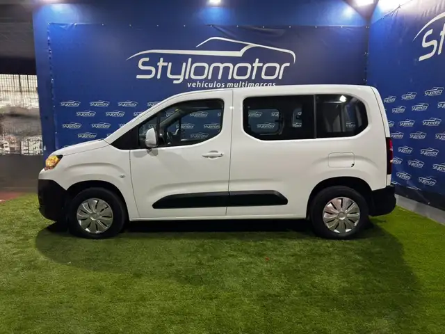 Citroen Berlingo view 18