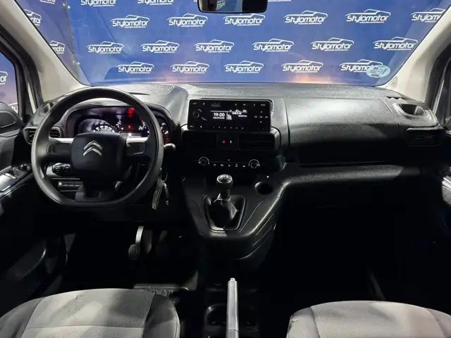 Citroen Berlingo view 23
