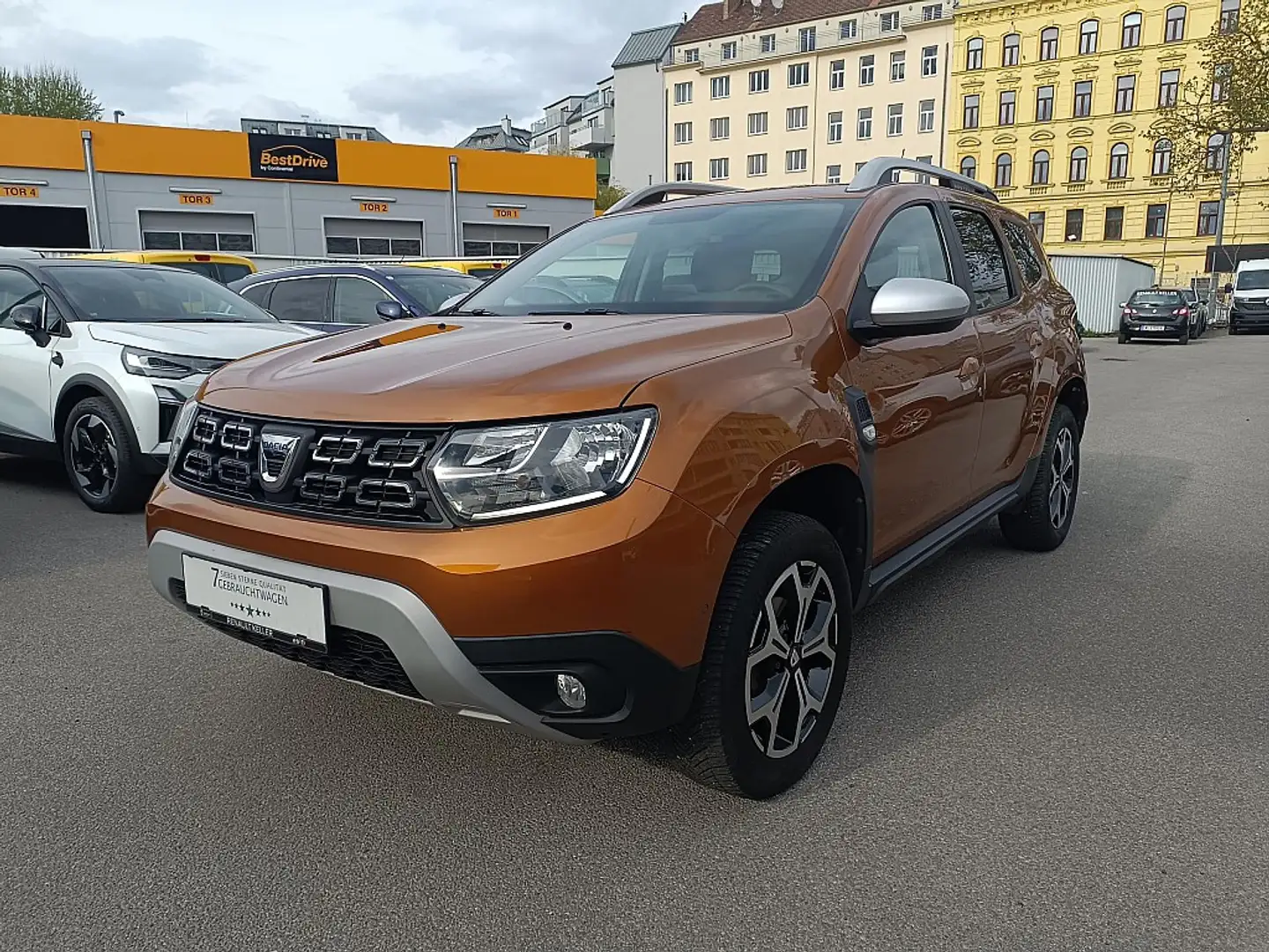 Dacia Duster TCe 130 PF S&S Prestige Orange - 1