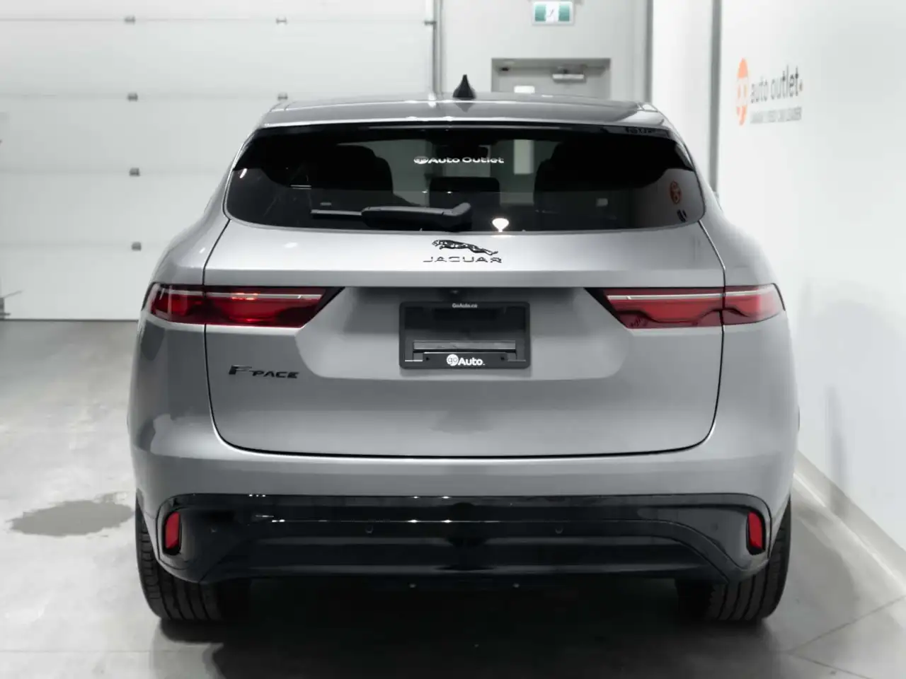 Jaguar F-Pace снимка Jaguar F-Pace