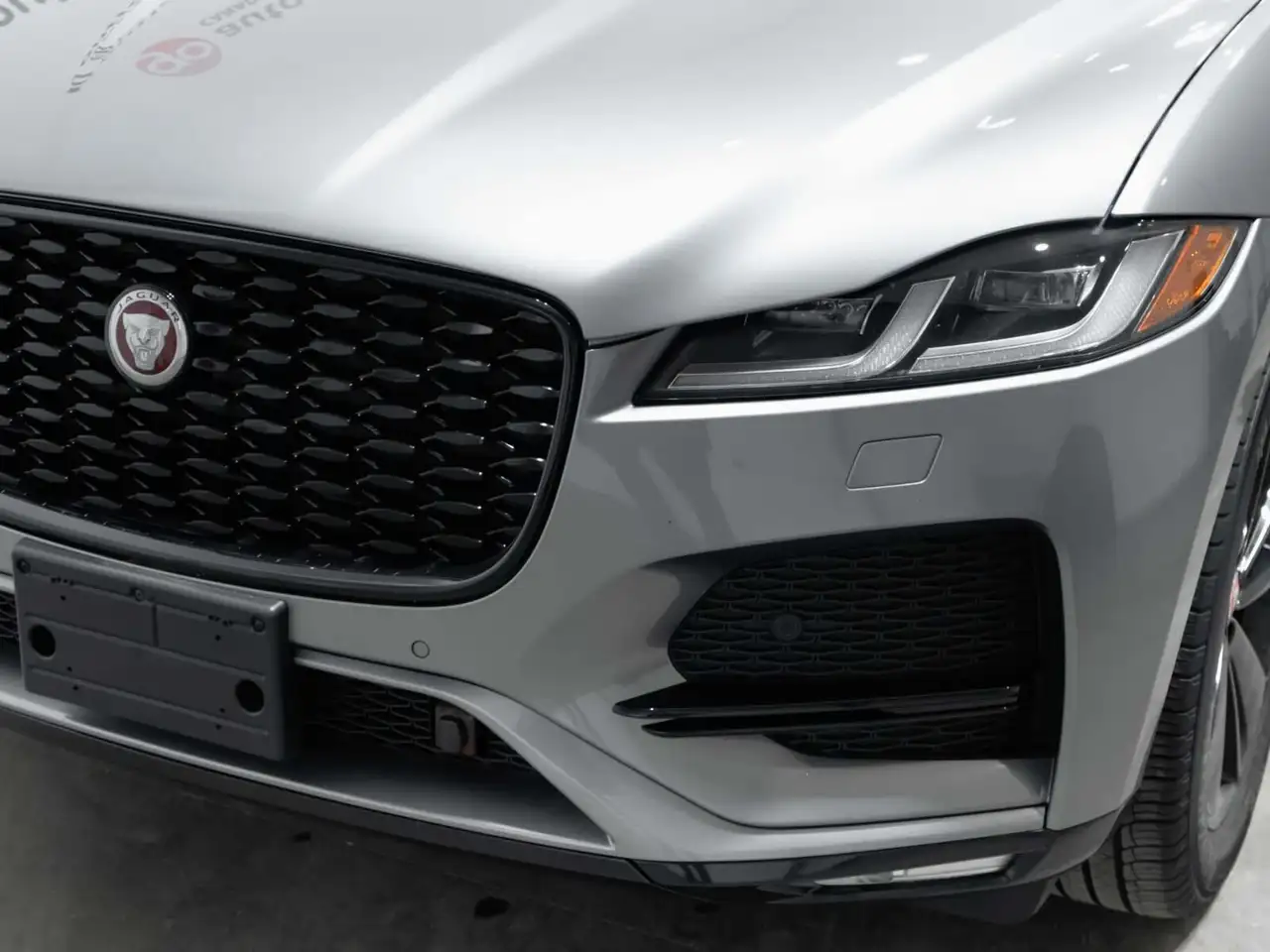 Jaguar F-Pace снимка Jaguar F-Pace