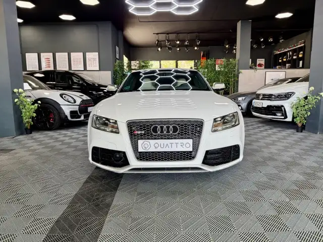 Audi RS5 4.2 quattro S-Tronic