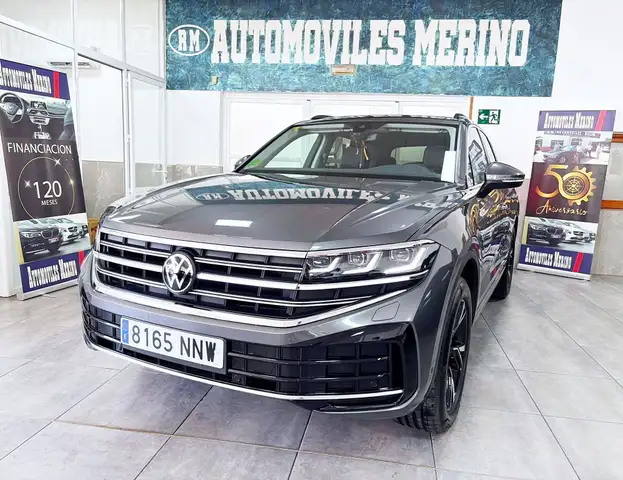 Volkswagen Touareg 3.0TDI V6 Elegance Final Edition Tiptronic 4M 170k