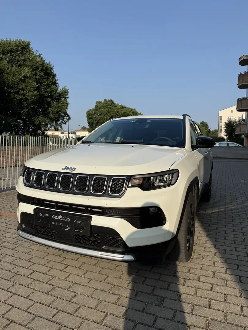 Jeep Compass E-Hybrid MHEV Limited 130cv Bianco - 1