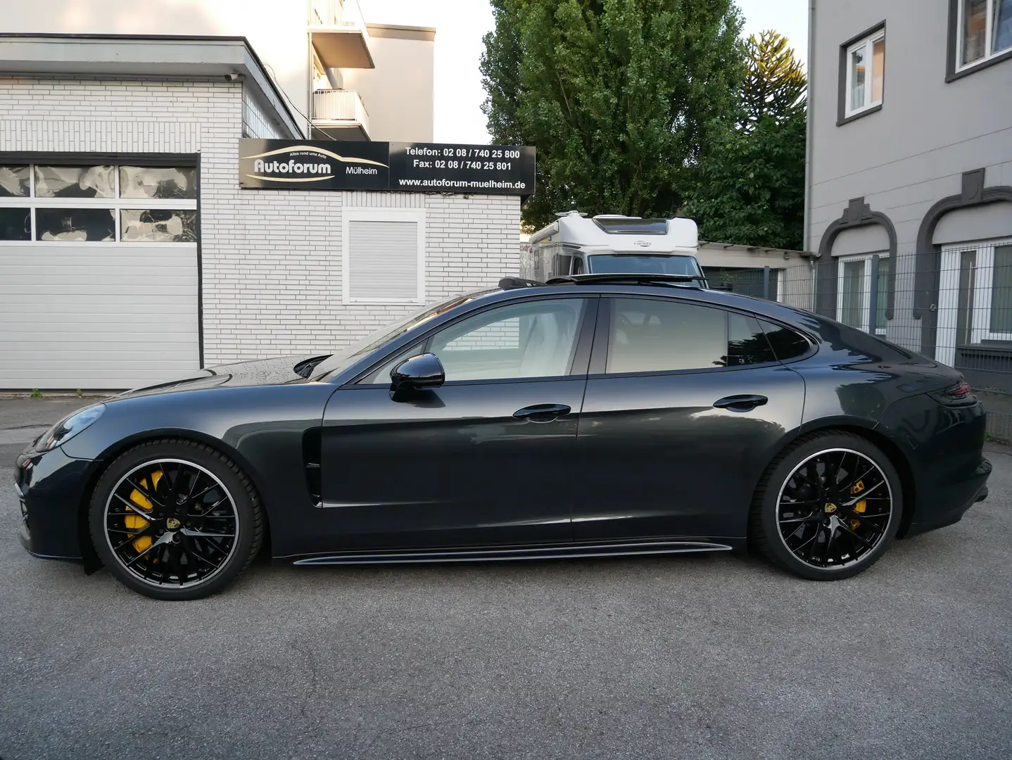 Porsche Panamera Turbo Matrix Pano Burm Spur STHZ KeyGo SoftC 60Kam Gris - 2