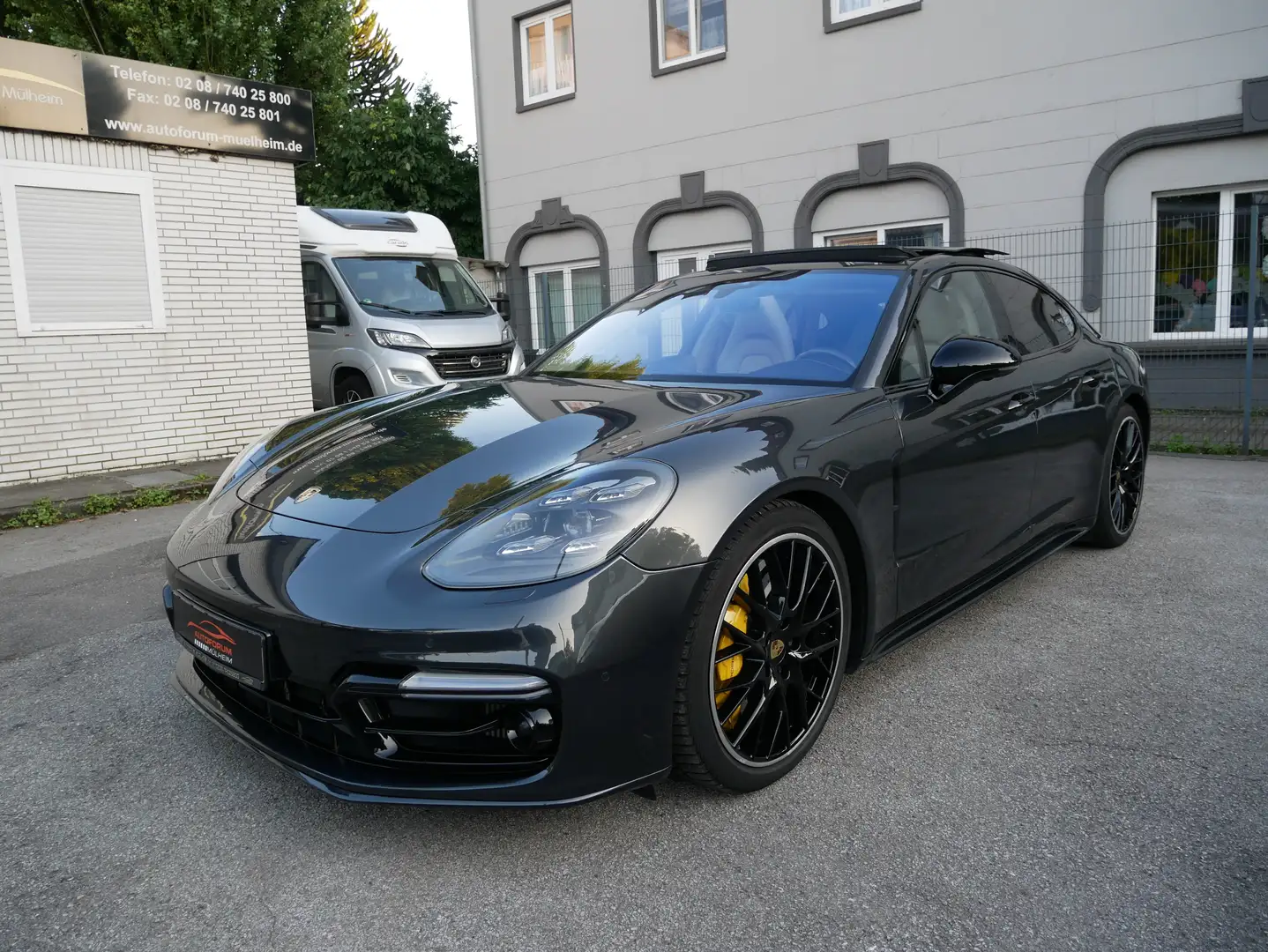Porsche Panamera Turbo Matrix Pano Burm Spur STHZ KeyGo SoftC 60Kam Gris - 1