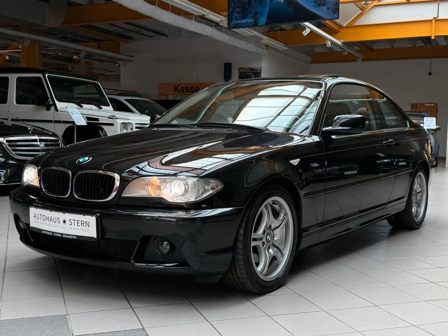 BMW 320 Cd|PDC|SHZ|GRA|Klima|Navi|Xenon|Schiebedach Schwarz - 1