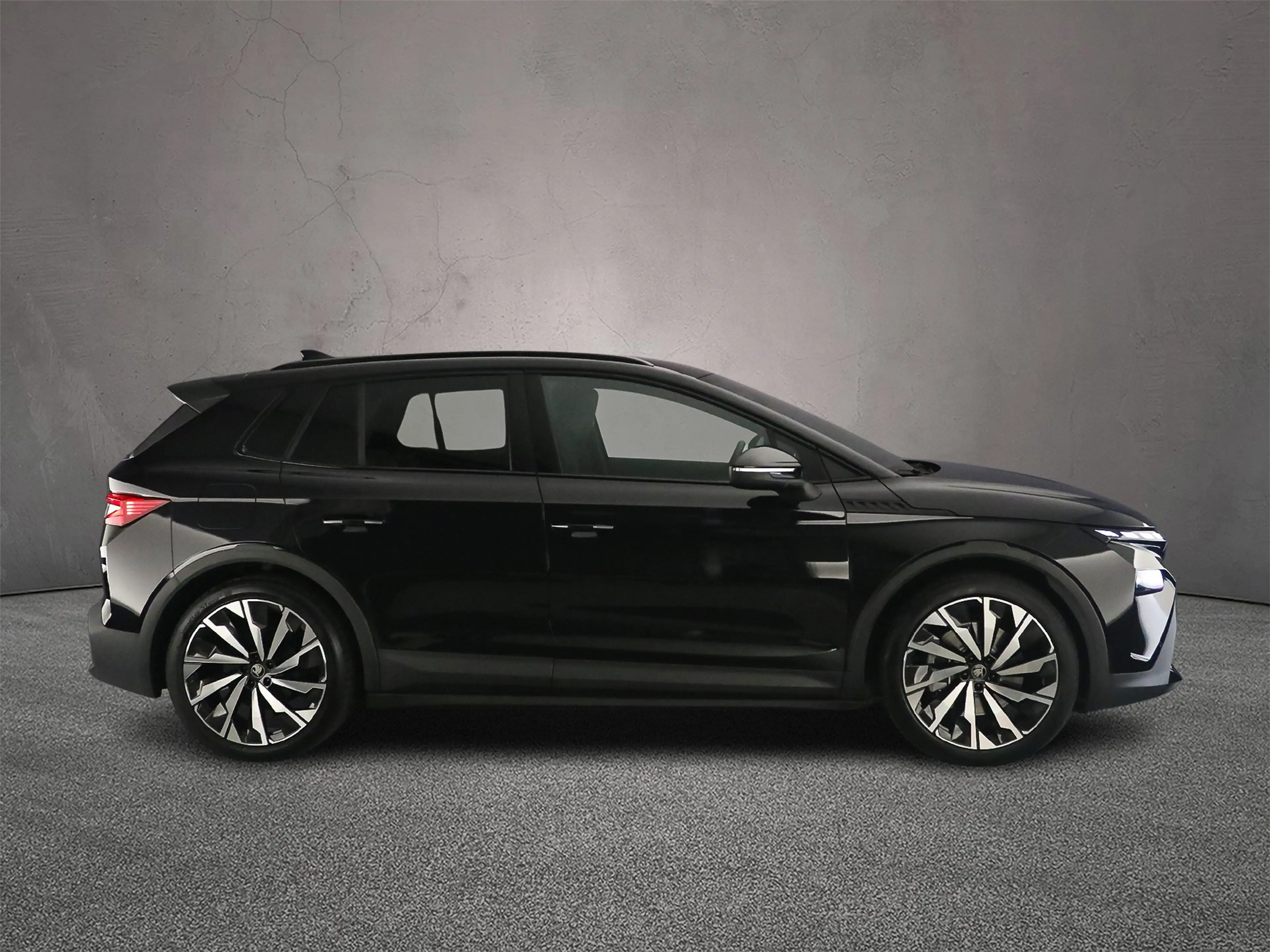 Skoda Elroq Elektromotor 82 kWh 286pk Sportline — photo 6