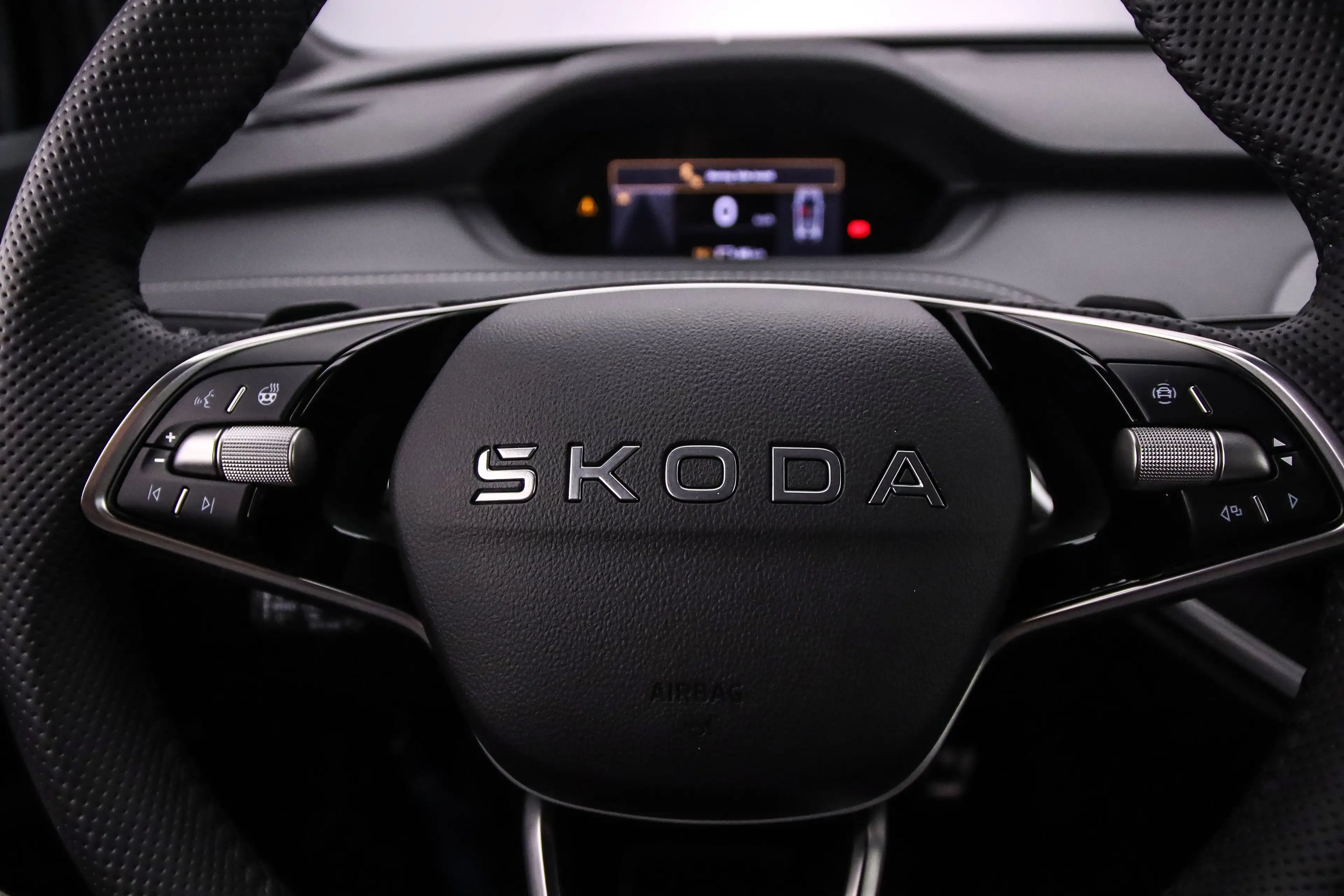 Skoda Elroq Elektromotor 82 kWh 286pk Sportline — photo 13