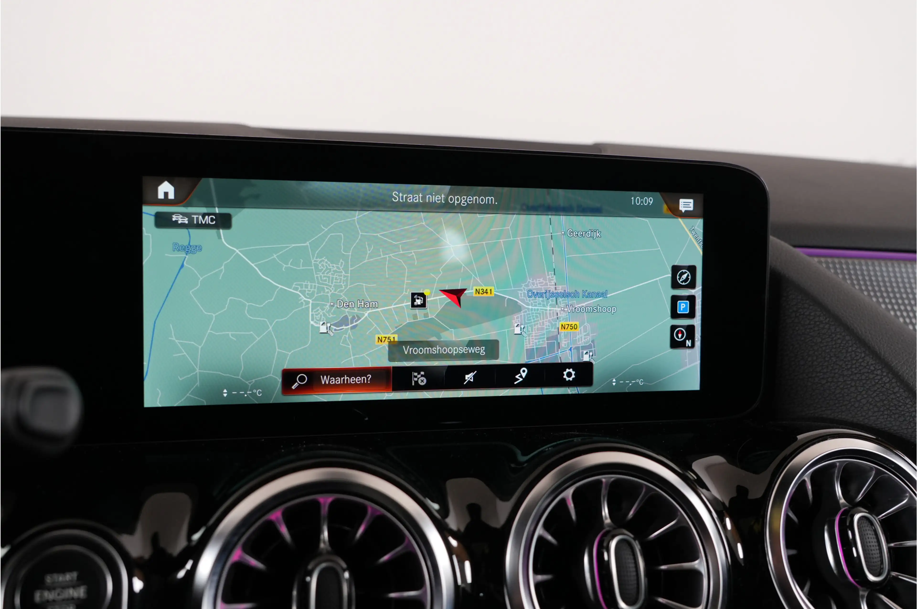 Mercedes-Benz GLA 250 e AMG Line | Camera | Pano | Ambient | Digi dash | — photo 24